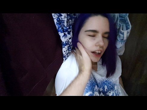 ❤️ Vaig trobar la meva germana a l'armari i la vaig ajudar a correr-se ❤❌ Vídeo porno al porno ca.valeshop.top ❤